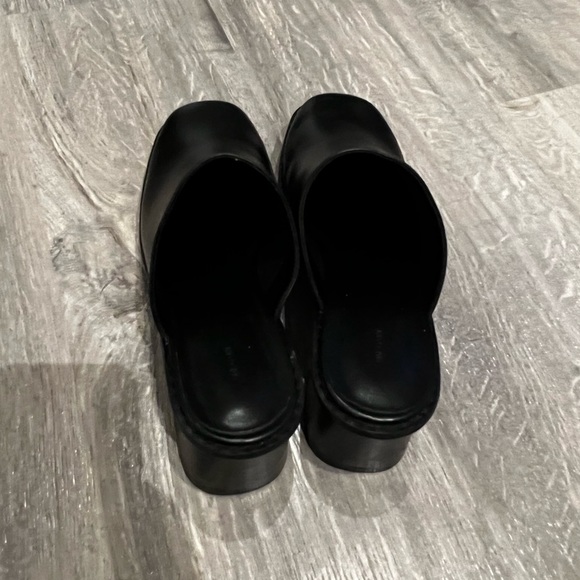 Oak & Fort Black Mules - Picture 5 of 5
